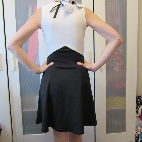 Vintage Black and White Dress with Attached Necklace by Quiz UK 8 = US Size 4 - Picture 9 of 10